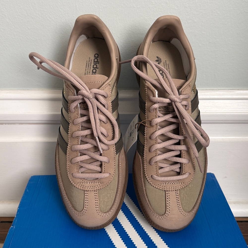 adidas Unisex HANDBALL SPEZIAL SHOES- Sold out online